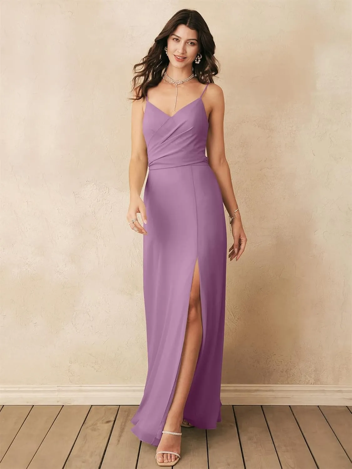 2024 Bridesmaid Dresses A-Line V Neckline Wedding Party Gowns Chiffon Material High Slit Evening Dresses
