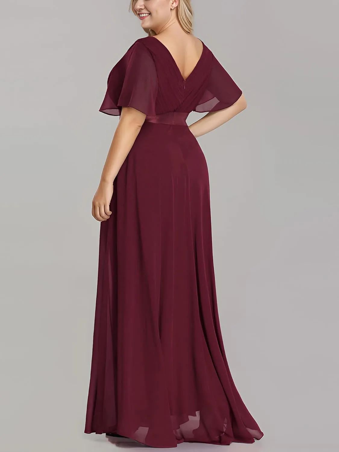 Ever-Pretty Plus Women's V Neck Mother of The Bride Dress Chiffon A Line Maxi Plus Size Evening Dress with Sleeves 09890-DAPH