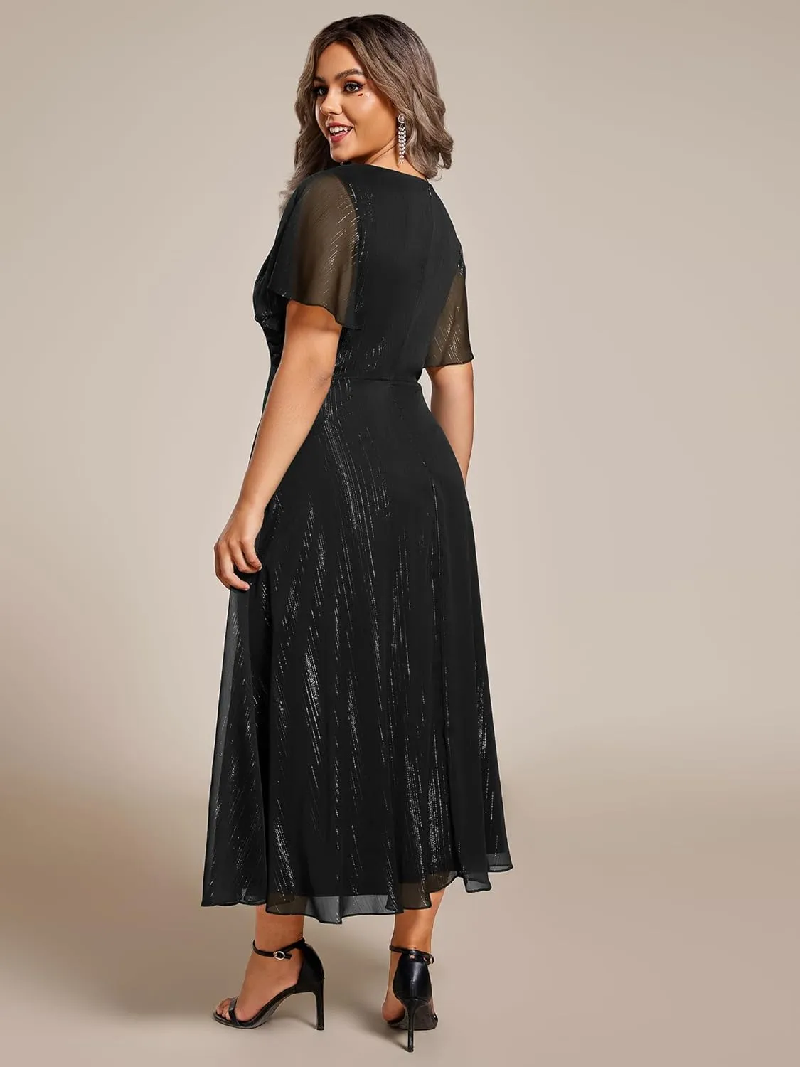 Ever-Pretty Plus Women's V Neck Pleated Plus Size Short Sleeves A Line Midi Semi Formal Dresses 02131-DA