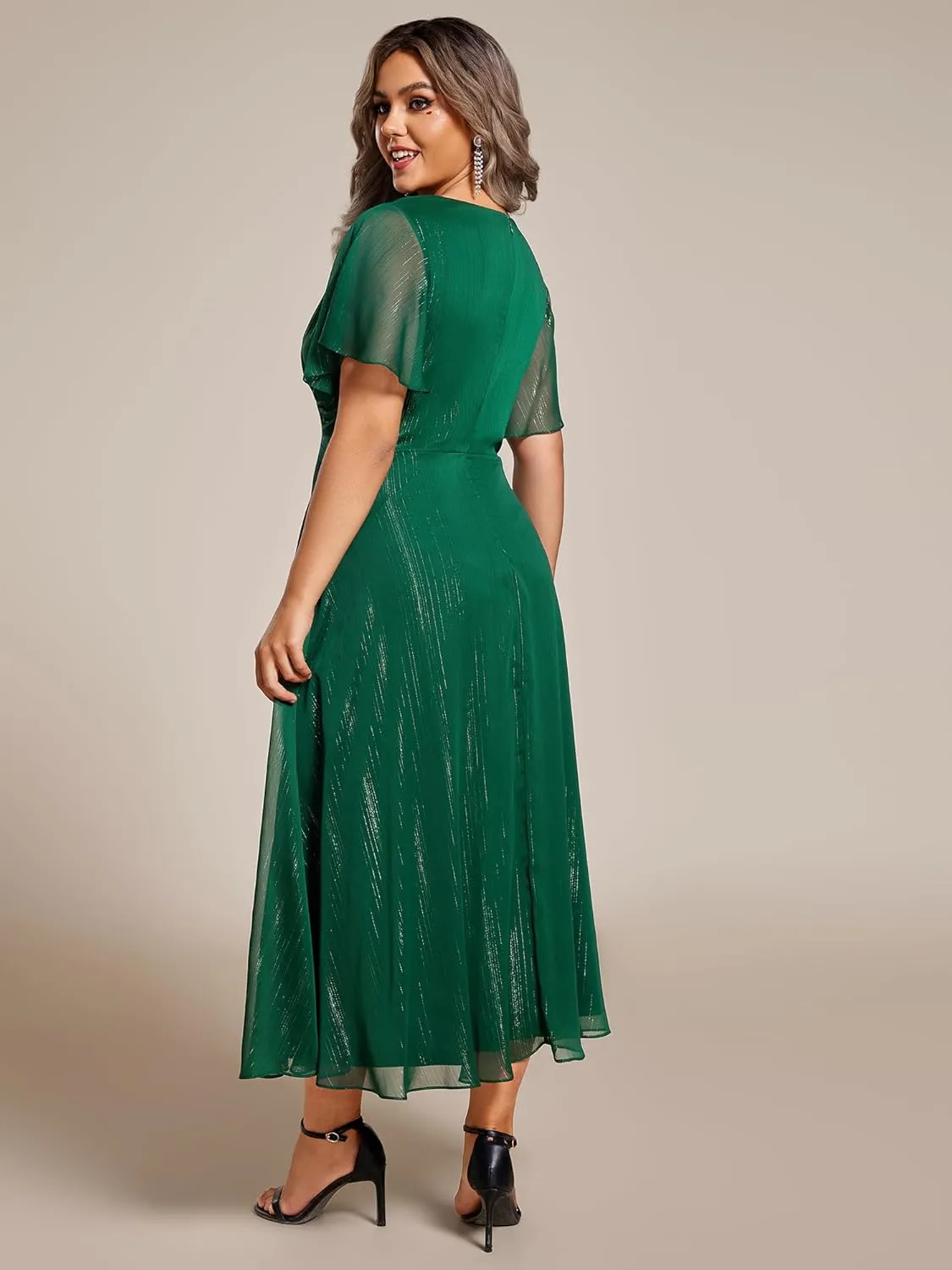 Ever-Pretty Plus Women's V Neck Pleated Plus Size Short Sleeves A Line Midi Semi Formal Dresses 02131-DA