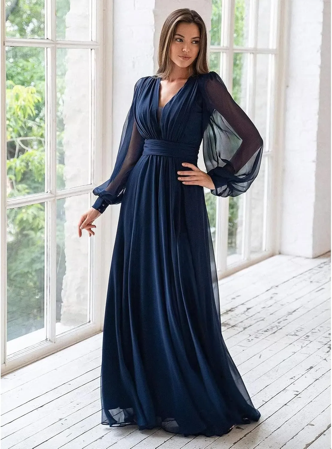 Jingguo'er Women's Long Sleeve Bridesmaid Dresses V Neck Formal Dress Pleated Chiffon A Line Evening Party Gowns