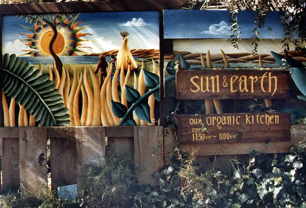Legends of IV - Sun & Earth Natural Food Garden Restaurant [Discontinued]