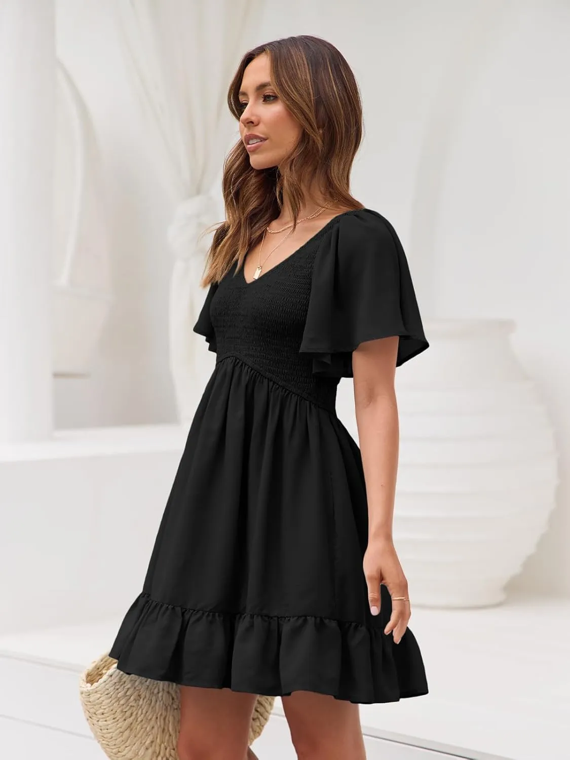 LILLUSORY Women's Flowy Casual Mini Dresses 2025 Summer Graduation Smocked V Neck Vacation Dress Dress with Pockets