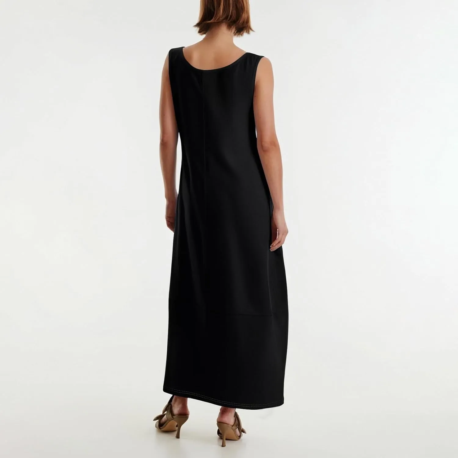 Maxi Dresses for Women 2025 Summer Beach Vacation Boho Dress Plus Size Sleeveless Crewneck Sundresses with Pockets