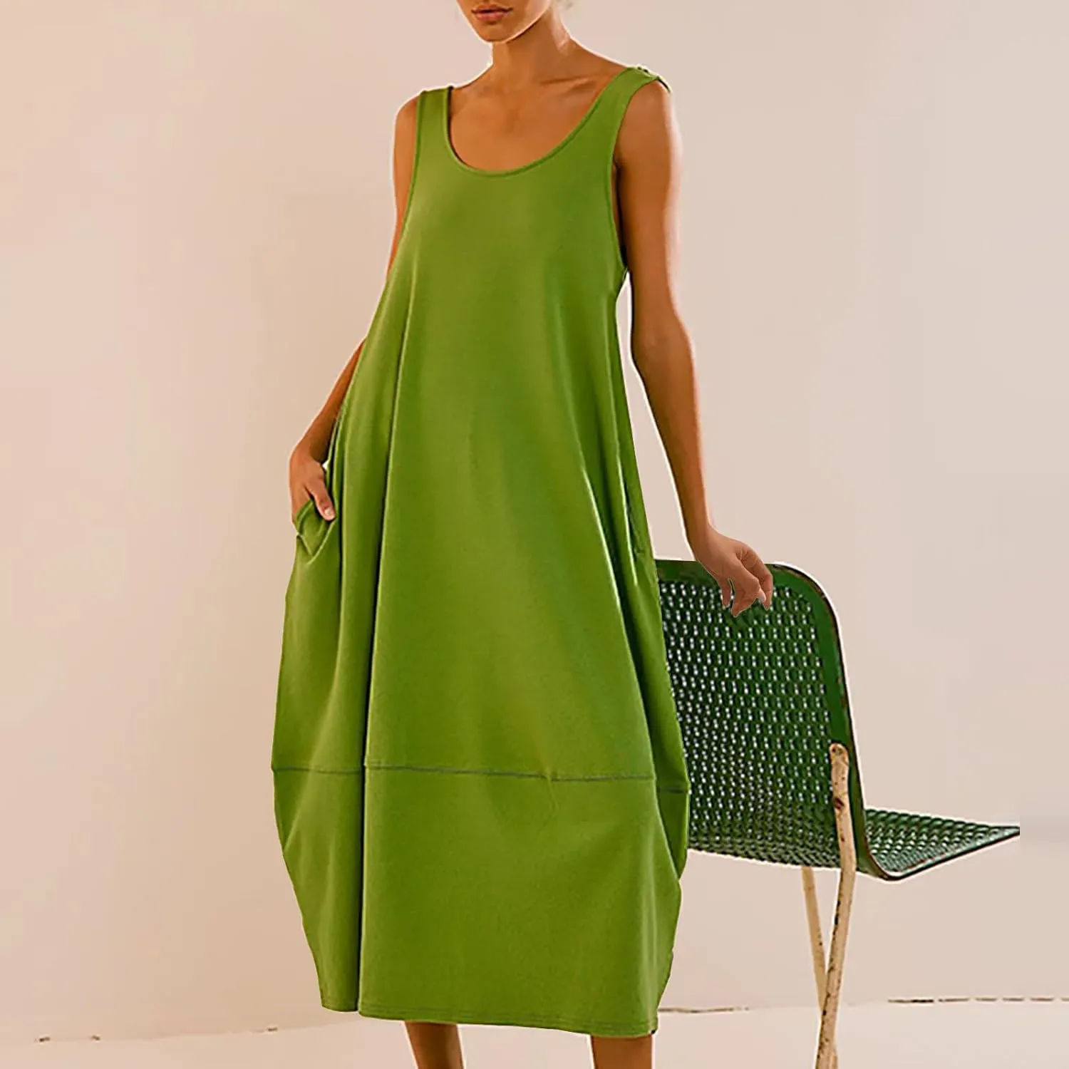 Midi Tank Dress with Pockets for Women Loose Scoop Neck Sleeveless Low Back Tshirt Dress Summer Casual Beach Sundresses