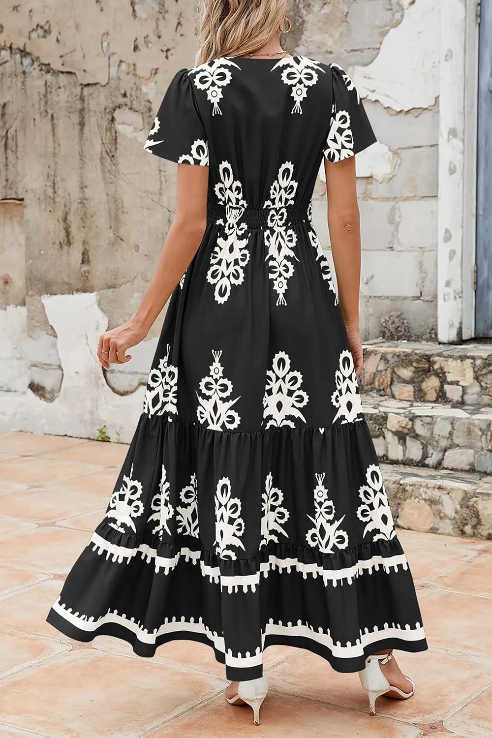 PRETTYGARDEN Womens 2025 Summer Casual V Neck Boho Maxi Dress Flowy Aline Bell Sleeve Tiered Floral Dresses with Pocket