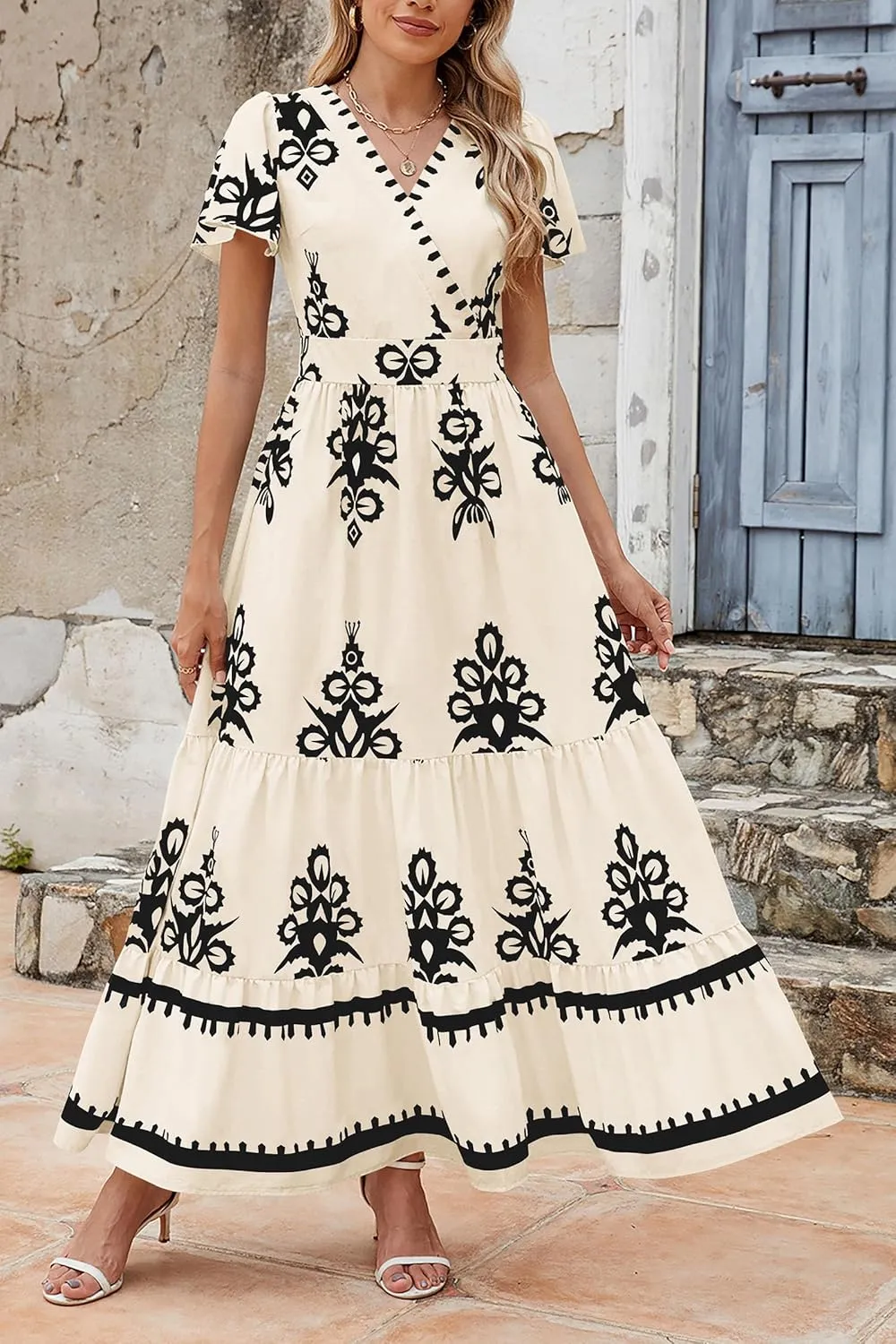 PRETTYGARDEN Womens 2025 Summer Casual V Neck Boho Maxi Dress Flowy Aline Bell Sleeve Tiered Floral Dresses with Pocket