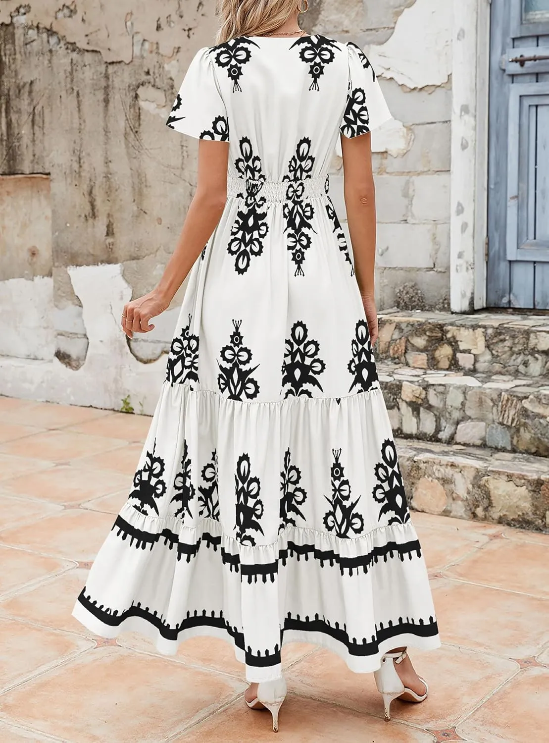PRETTYGARDEN Womens 2025 Summer Casual V Neck Boho Maxi Dress Flowy Aline Bell Sleeve Tiered Floral Dresses with Pocket