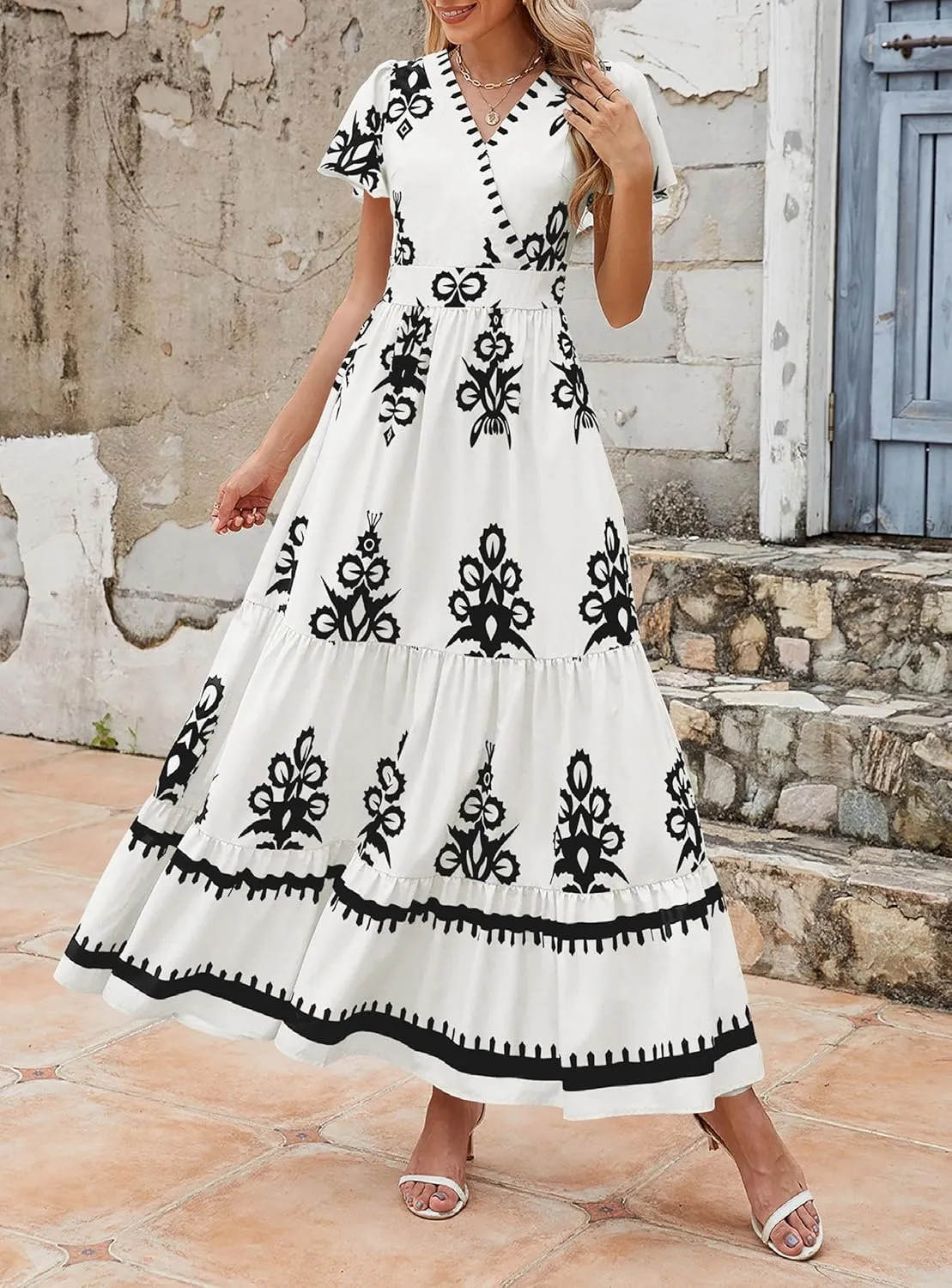 PRETTYGARDEN Womens 2025 Summer Casual V Neck Boho Maxi Dress Flowy Aline Bell Sleeve Tiered Floral Dresses with Pocket