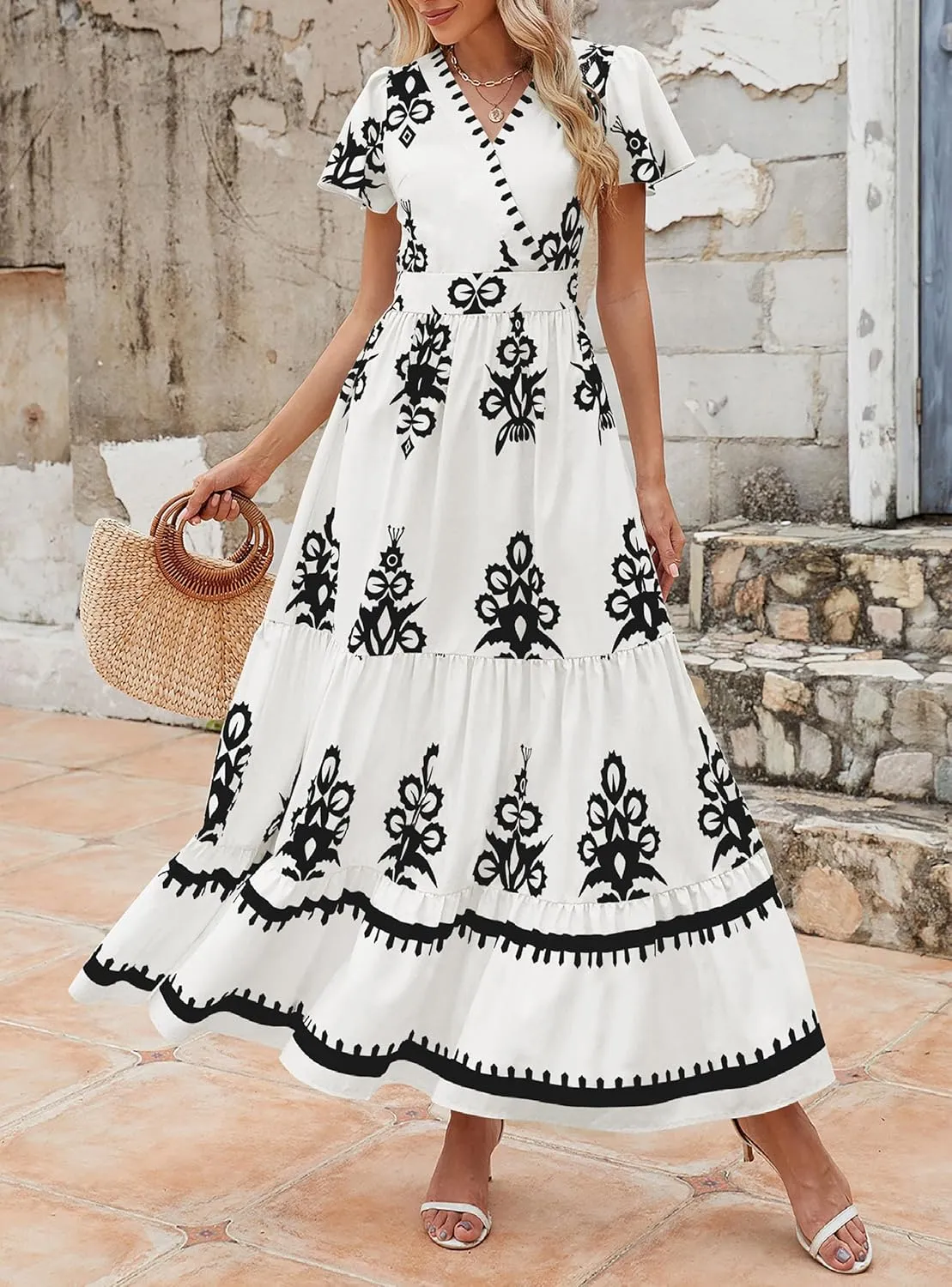 PRETTYGARDEN Womens 2025 Summer Casual V Neck Boho Maxi Dress Flowy Aline Bell Sleeve Tiered Floral Dresses with Pocket