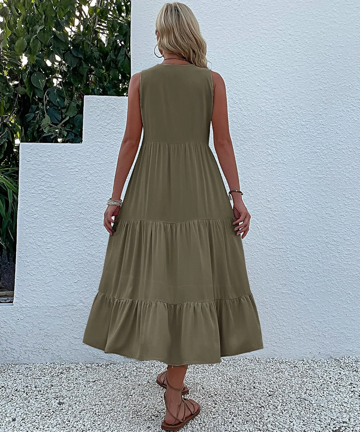 Womens 2025 Summer Dress Sleeveless V Neck Casual Dresses Loose Fit Flowy A Line Beach Sundresses