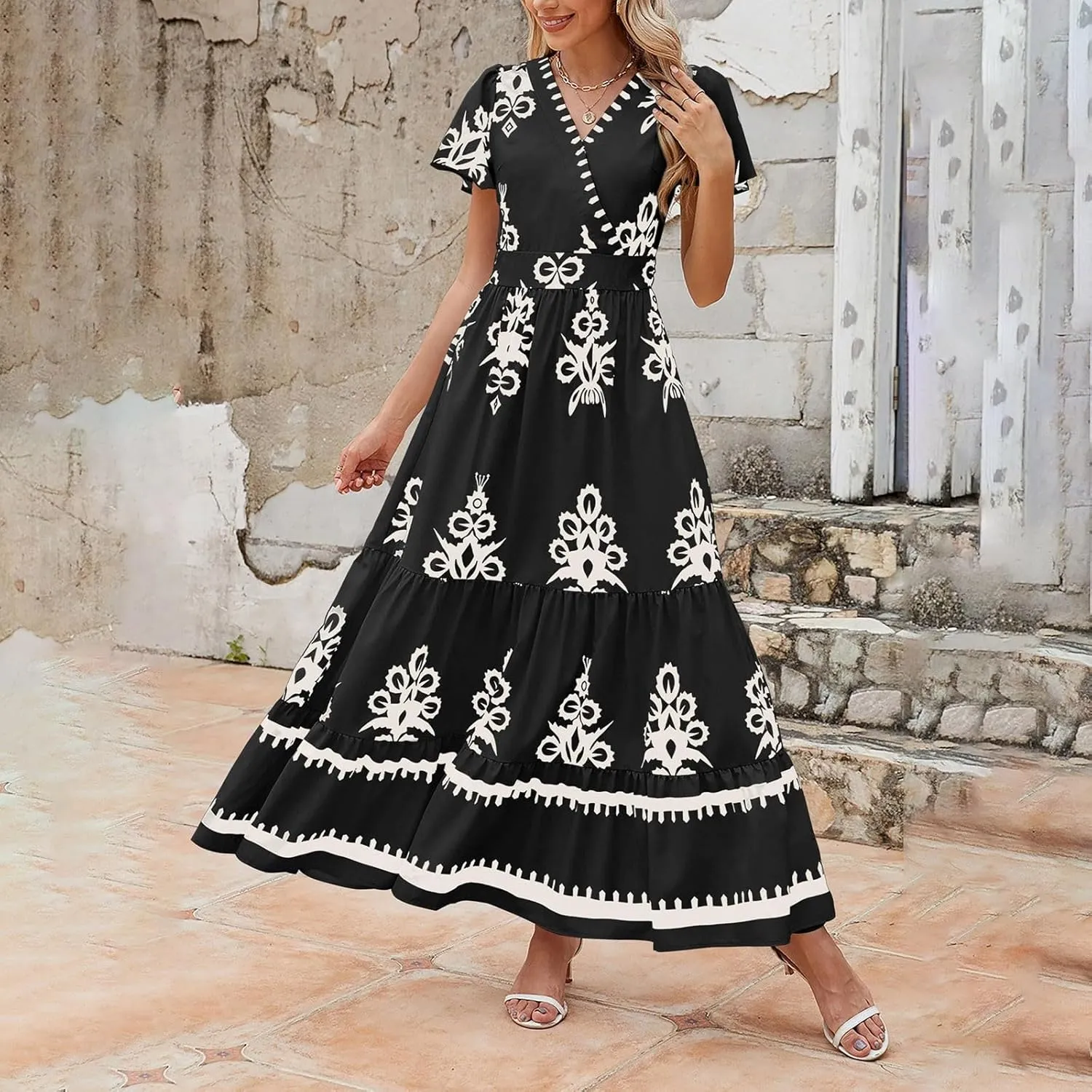 Womens Boho Floral Summer Maxi Dress Casual Aline V Neck Bell Sleeve Tiered Flowy Dresses for Women 2025