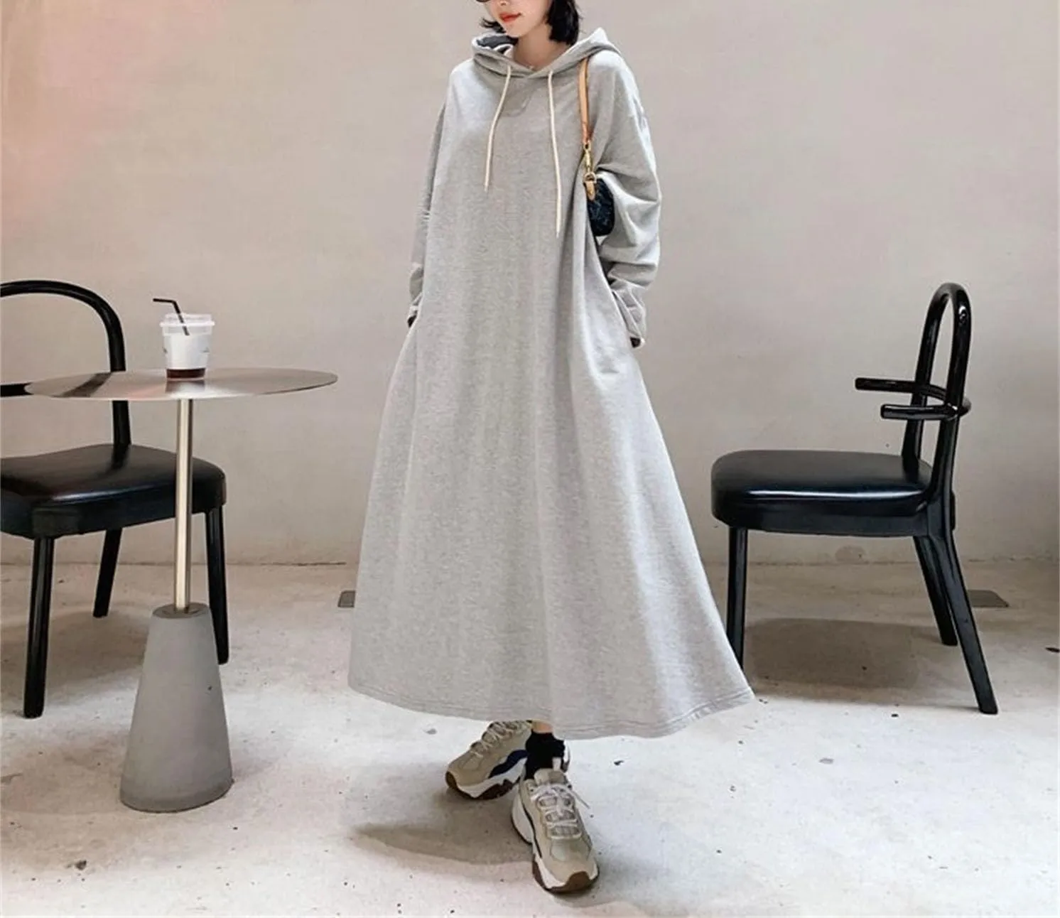 Womens Long Sleeve Swing Hoodie Dresses Casual Maxi Drawstring Sweatshirt Dress Oversized Modest Dress for Women with Pockets