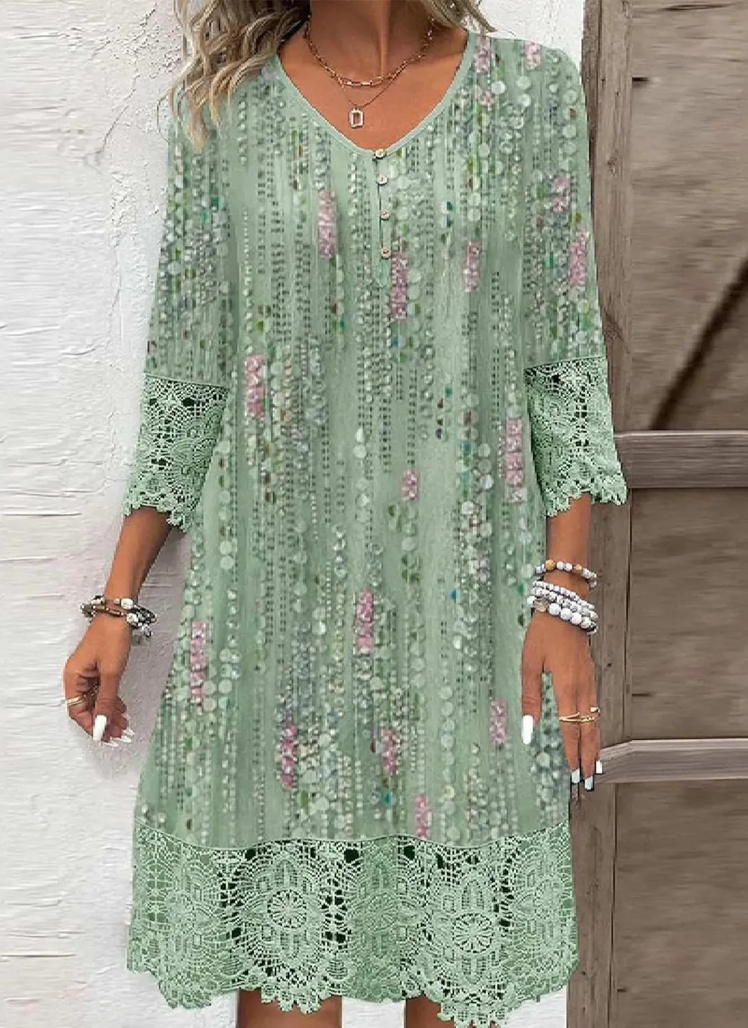 Womens Summer Casual Mini Dresses Lightweight 3/4 Sleeve V Neck Dresses Loose Waist Boho Print Lace Beach Dress