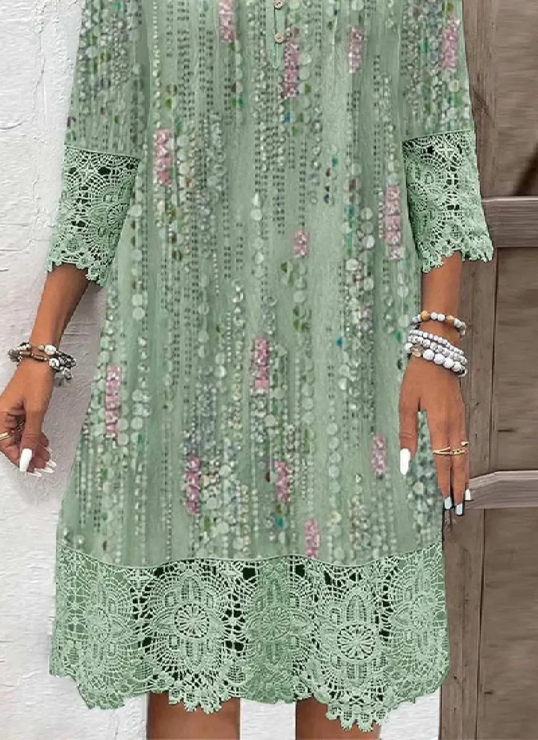 Womens Summer Casual Mini Dresses Lightweight 3/4 Sleeve V Neck Dresses Loose Waist Boho Print Lace Beach Dress